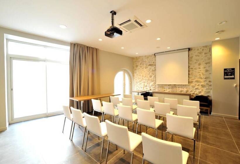 فندق Ibis Styles Marseille Gare Saintcharles