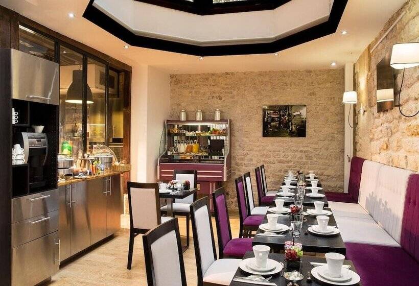 ホテル Hôtel Jacques De Molay   Fitness & Sauna