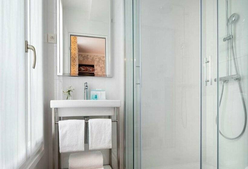 ホテル Jardins Eiffel