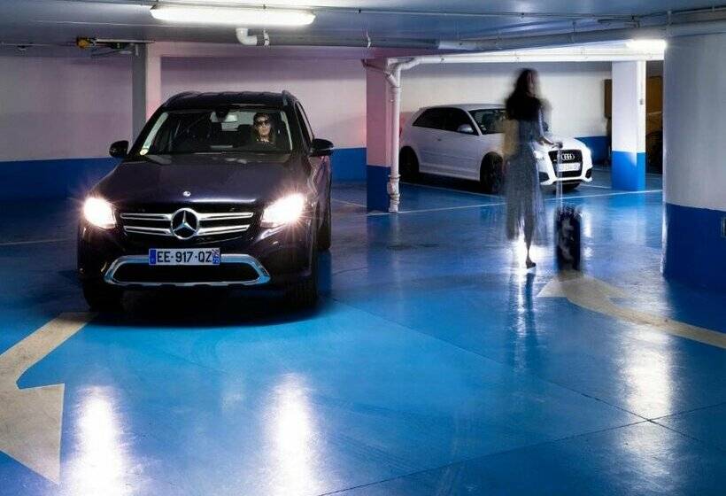 ホテル Jardins Eiffel