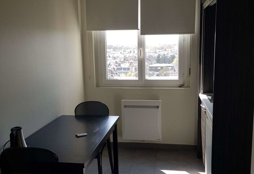 Kyriad Hotel Tours Centre