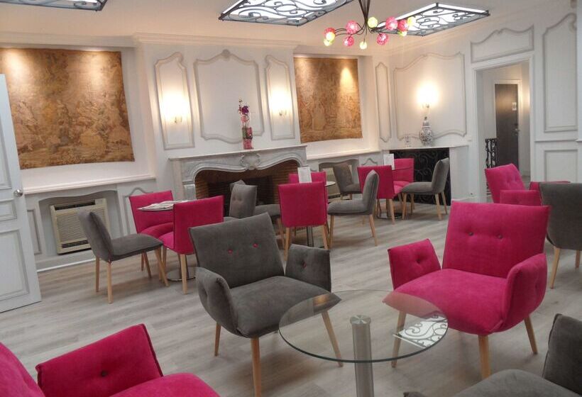 Kyriad Hotel Tours Centre