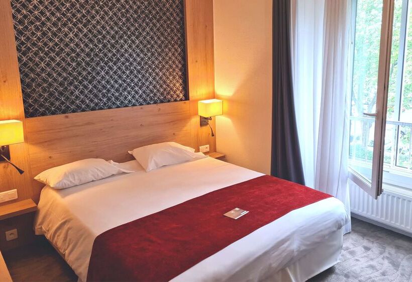 호텔 Kyriad Vannes Centreville