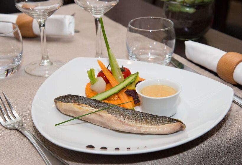 酒店 Kyriad Vannes Centreville