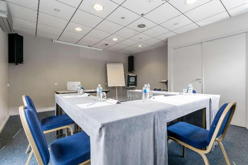 酒店 Kyriad Vannes Centreville