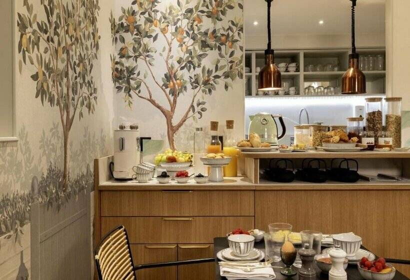 ホテル L De Lutece   Notre Dame