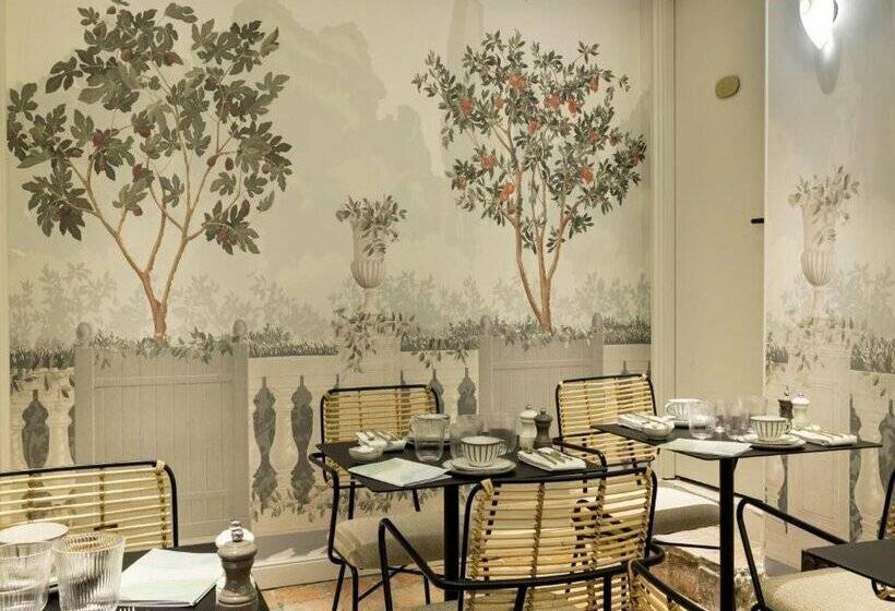 ホテル L De Lutece   Notre Dame