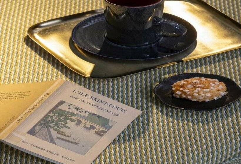 ホテル L De Lutece   Notre Dame