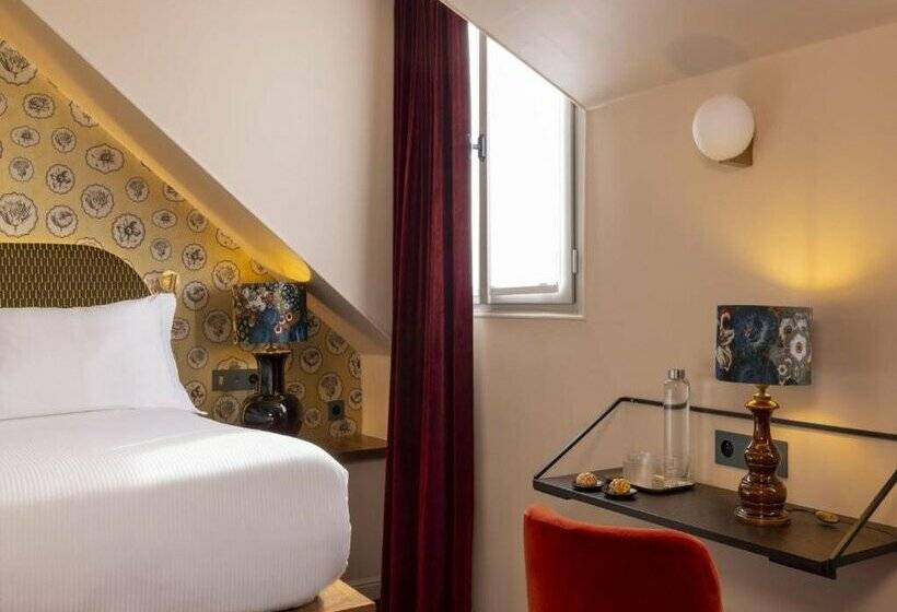 ホテル L De Lutece   Notre Dame