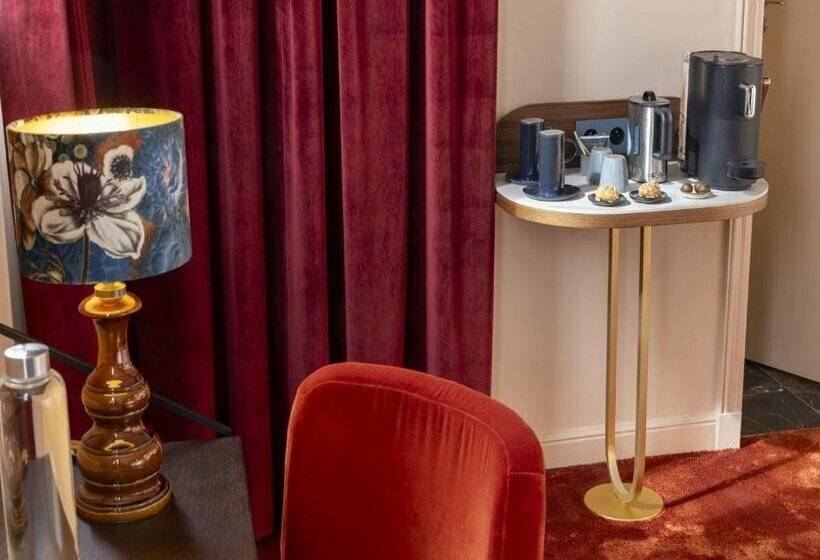 ホテル L De Lutece   Notre Dame