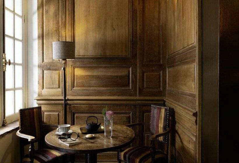 ホテル L De Lutece   Notre Dame