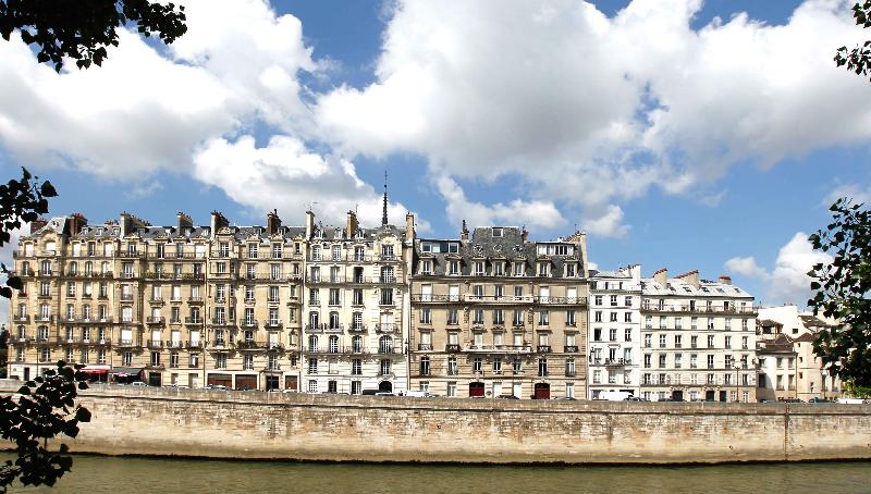 ホテル L De Lutece   Notre Dame