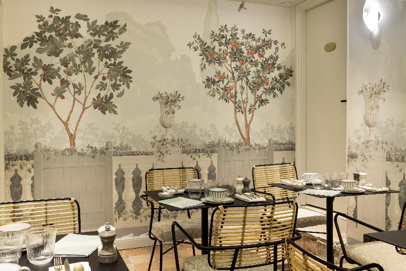 ホテル L De Lutece   Notre Dame