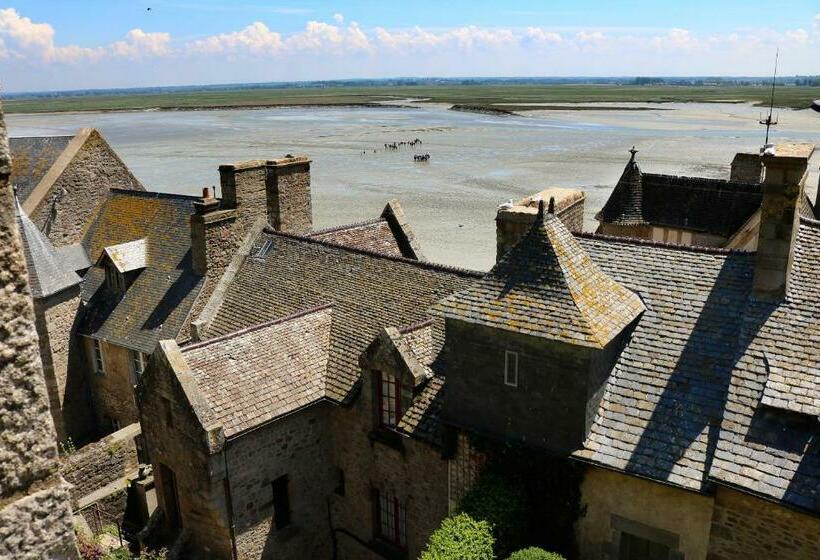 호텔 La Mère Poulard