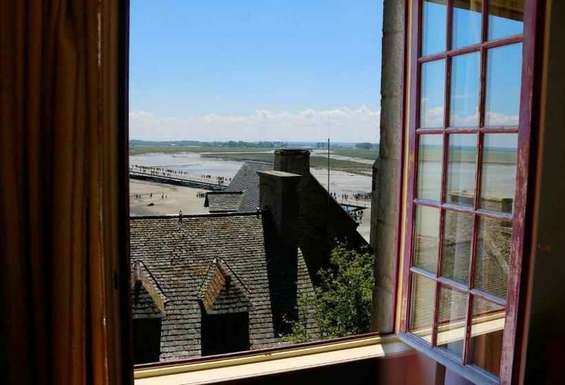 호텔 La Mère Poulard