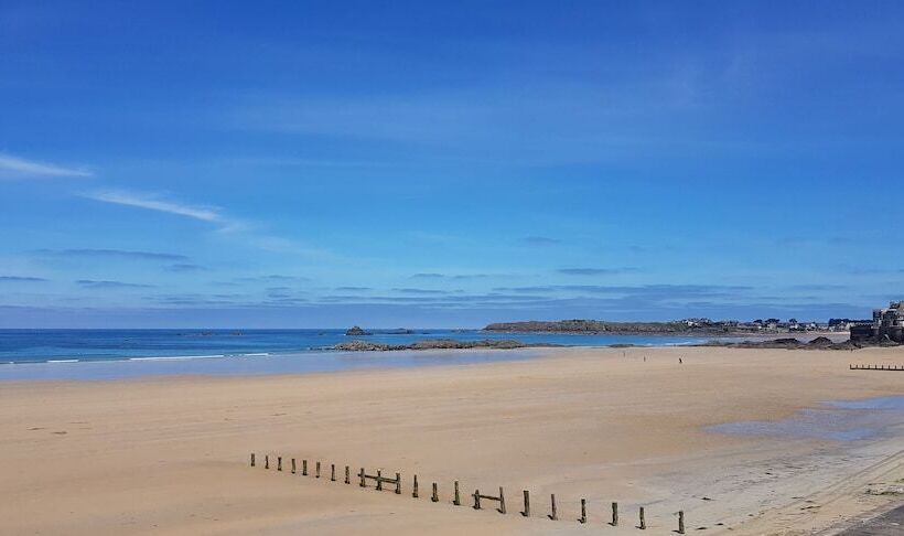 Отель La Villefromoy