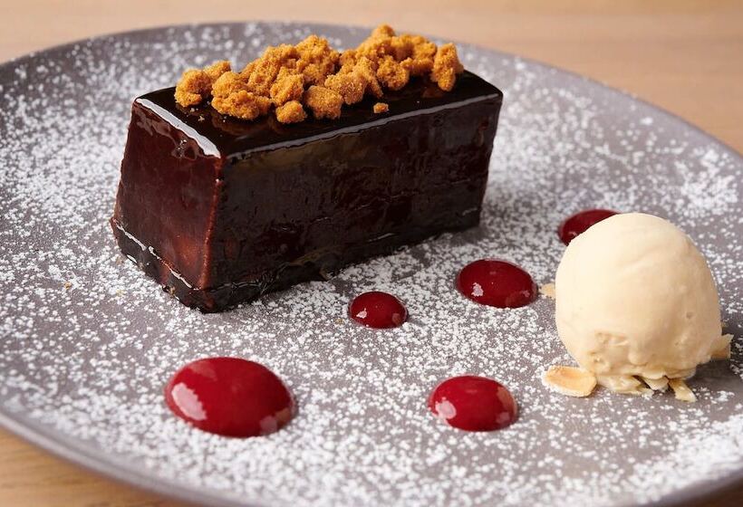 هتل Ibis Styles Biarritz Plage