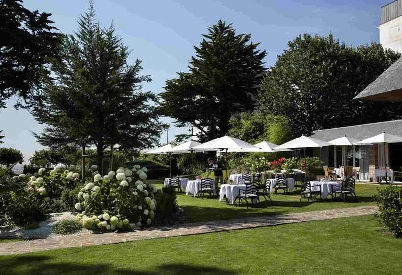 ホテル Le Castel Marie Louise