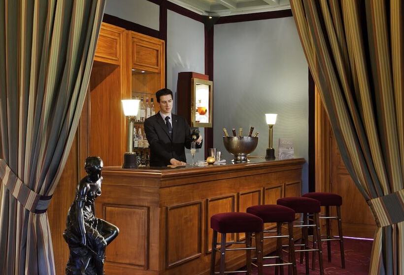 ホテル Le Castel Marie Louise