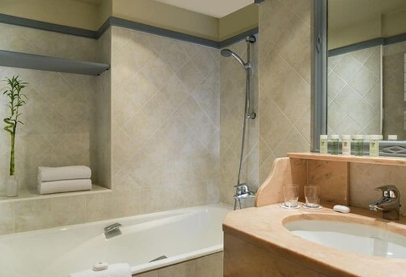 ホテル Le Castel Marie Louise