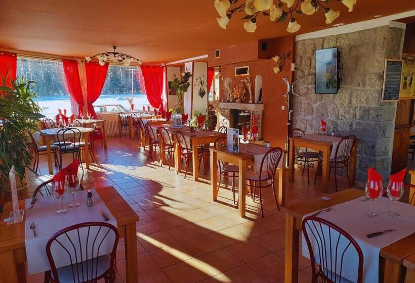 호텔 Le Catalan   Hôtel Et Appartements