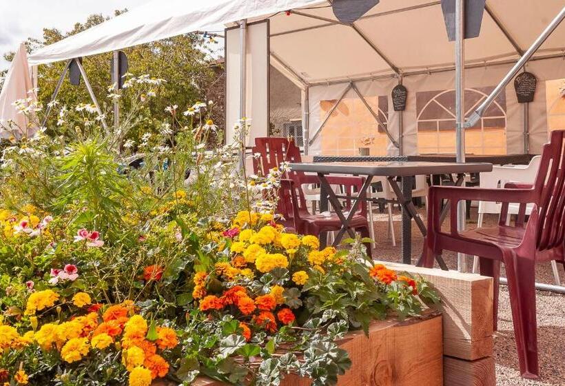 호텔 Le Catalan   Hôtel Et Appartements