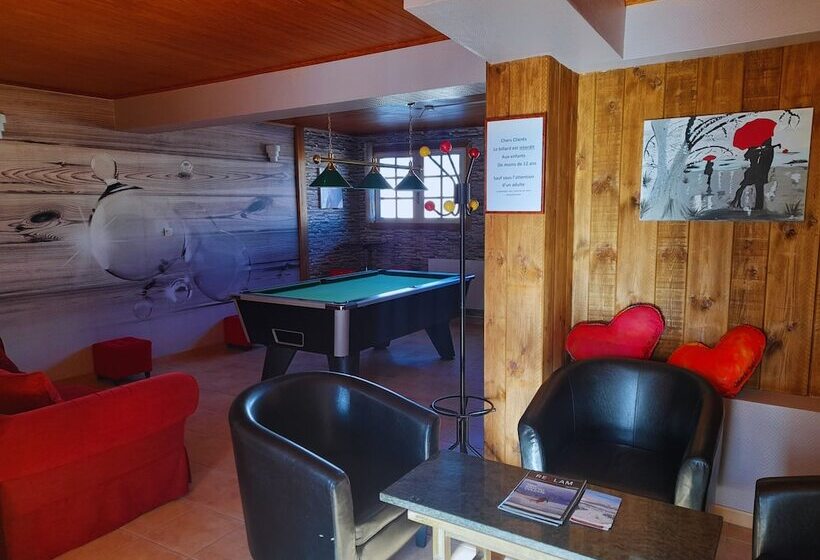 호텔 Le Catalan   Hôtel Et Appartements