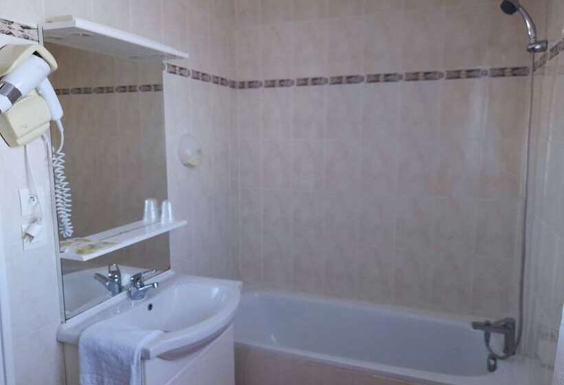 호텔 Le Catalan   Hôtel Et Appartements