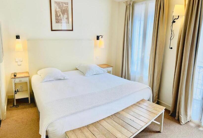 Отель & Restaurant Le Central Trouville