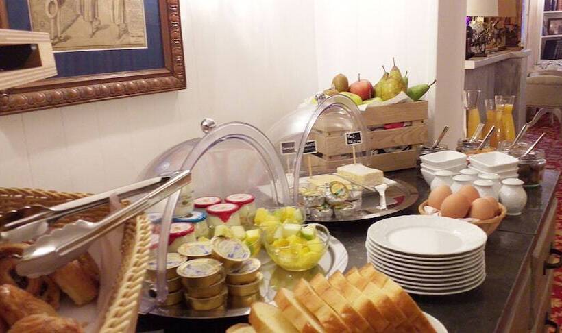 Отель Le Chantilly