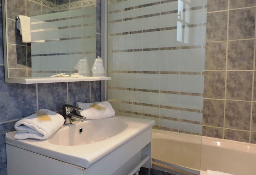 Отель Le Chantilly