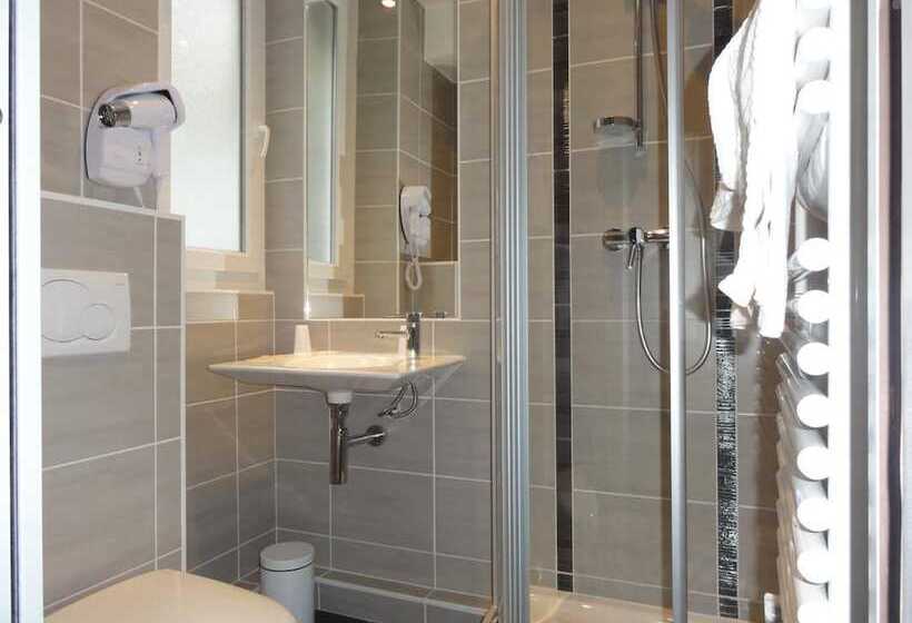 Отель Le Croiseur Ginette Reouverture Après Travaux Avril 2025