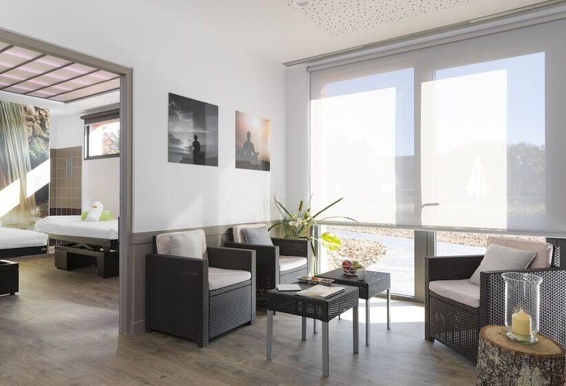 בית מלון כפרי Le Dracy Hôtel Et Spa