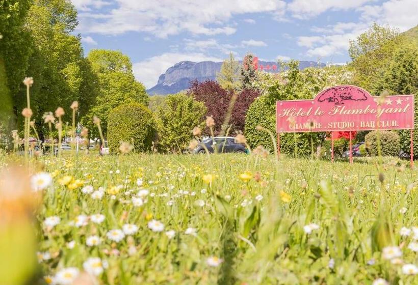 בית מלון כפרי Le Flamboyant