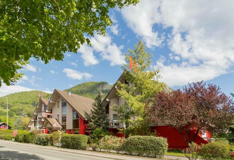 בית מלון כפרי Le Flamboyant