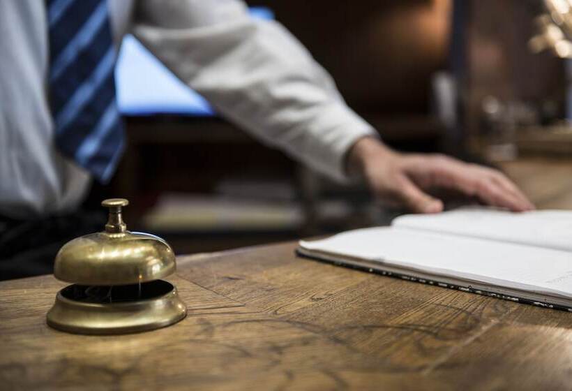 בית מלון כפרי Le Grand Paris