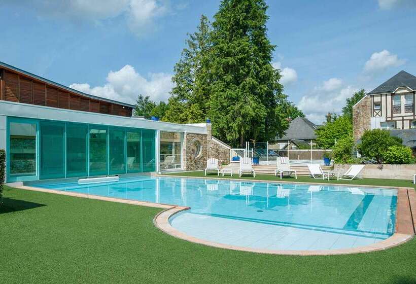 Отель Le Manoir Du Lys, The Originals Relais