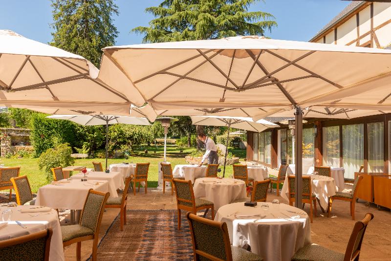 Отель Le Manoir Du Lys, The Originals Relais