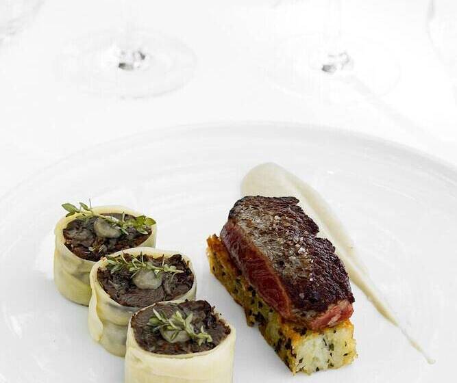 فندق Mas De La Fouque   Hôtel & Spa