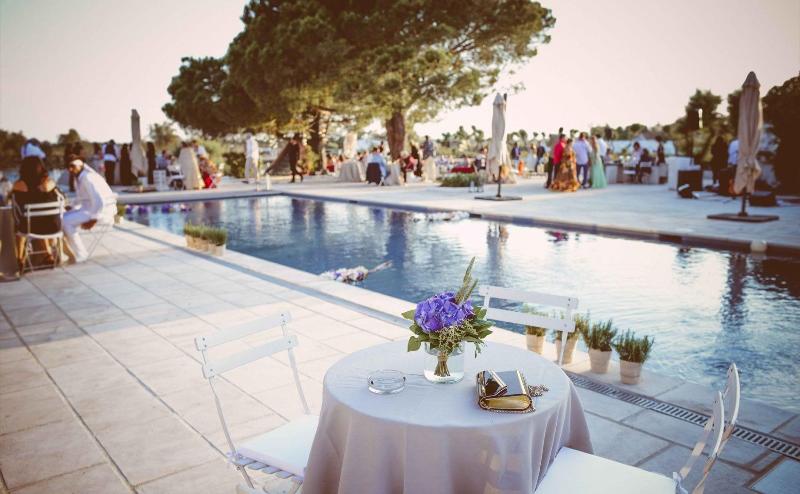 فندق Mas De La Fouque   Hôtel & Spa