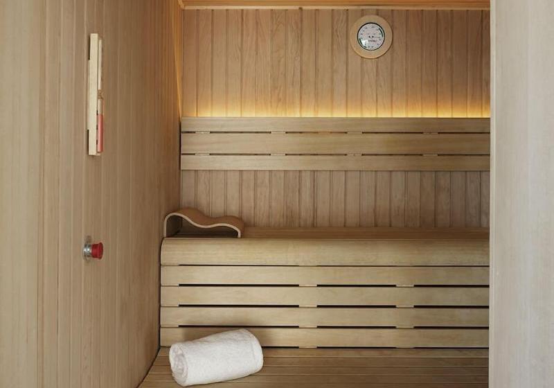 فندق Mas De La Fouque   Hôtel & Spa