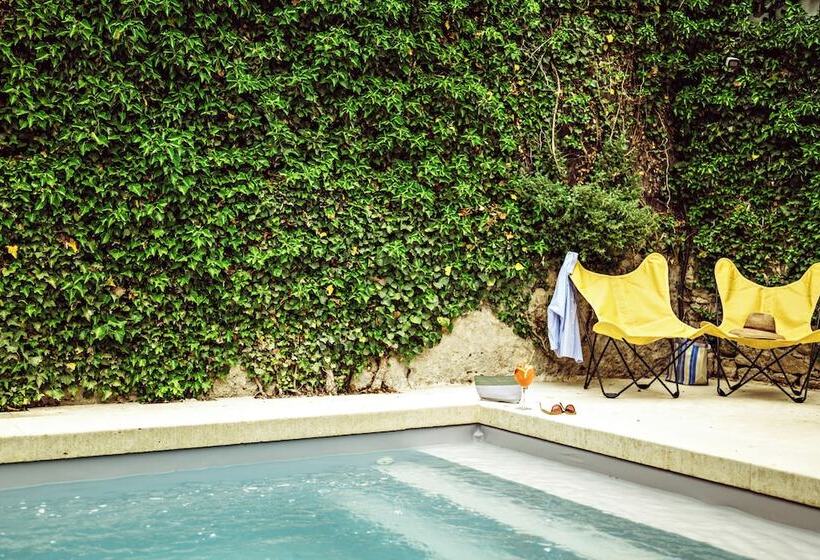 בית מלון כפרי Le Moulin, Lourmarin, A Beaumier