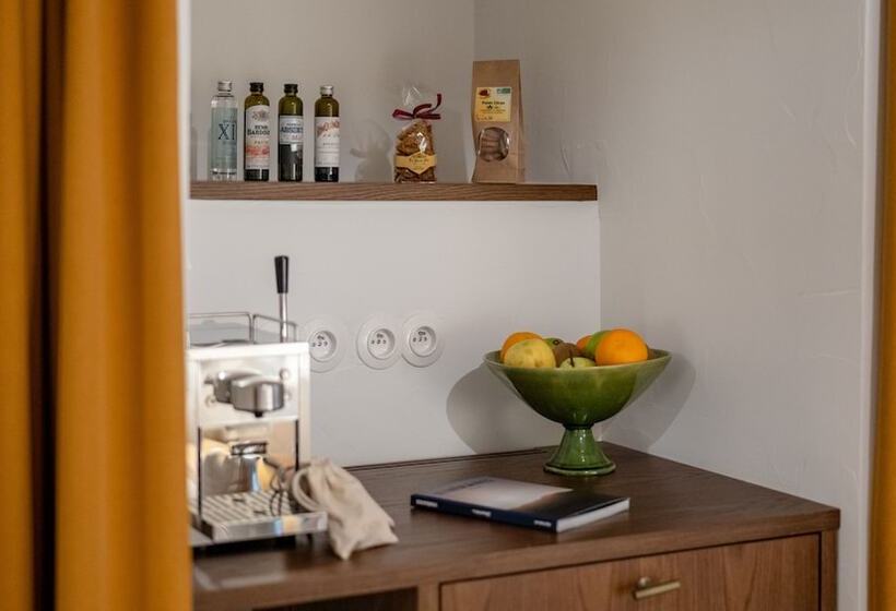 בית מלון כפרי Le Moulin, Lourmarin, A Beaumier