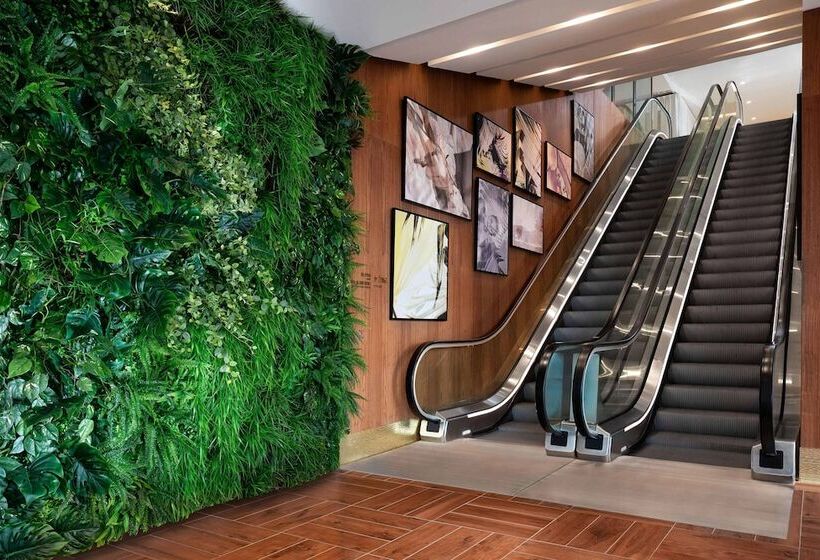 ホテル Le Méridien Nice