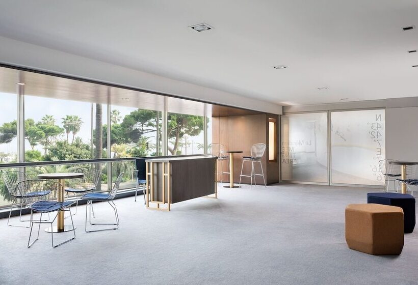 ホテル Le Méridien Nice