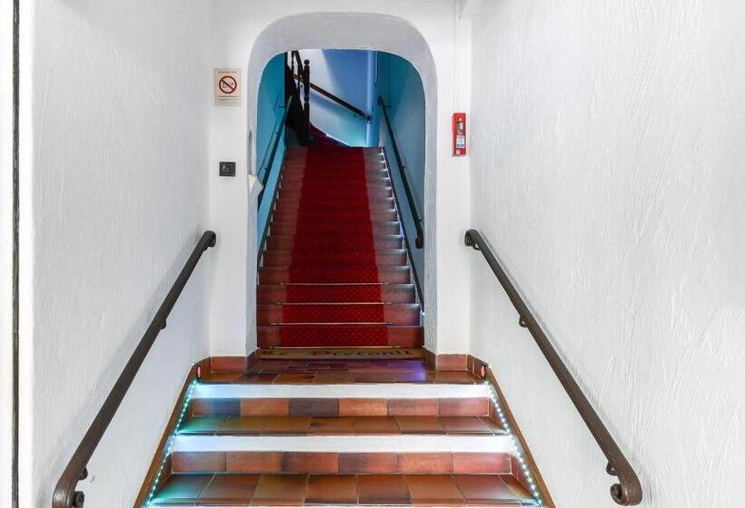 ホテル Le Preconil