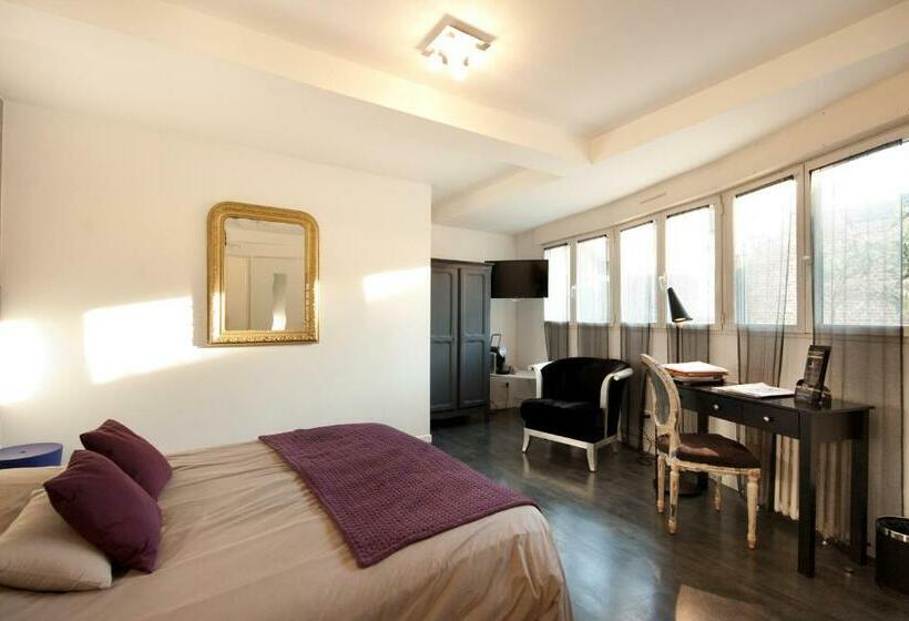 בית מלון כפרי Le Prieure Et La Residence