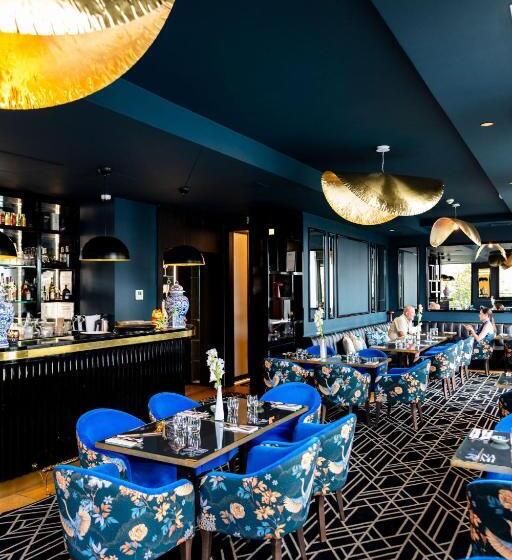 Отель Hôtel Restaurant Le Touring   Teritoria