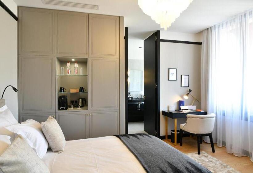 Отель Hôtel Restaurant Le Touring   Teritoria