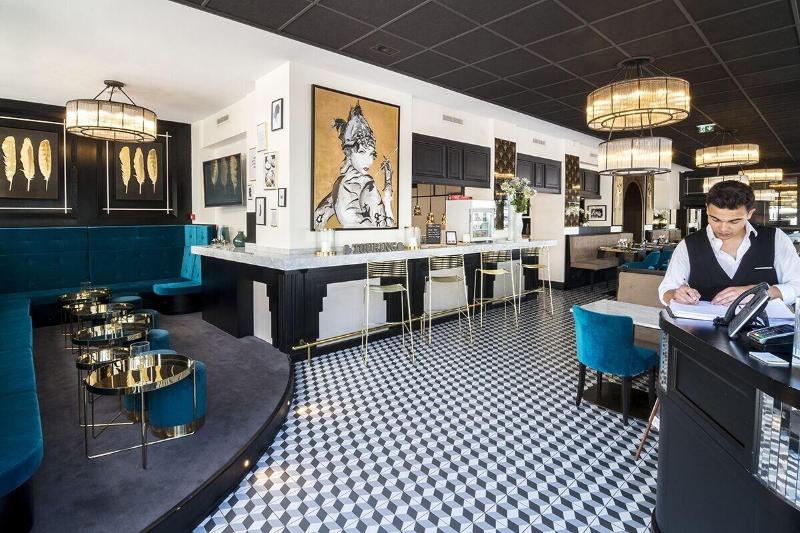 Отель Hôtel Restaurant Le Touring   Teritoria